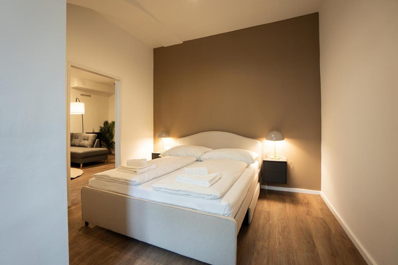 Stylish Apartment With Dedicated Working Space And Super King-Size Bed Located Between City Centre And Donau River ウィーン エクステリア 写真