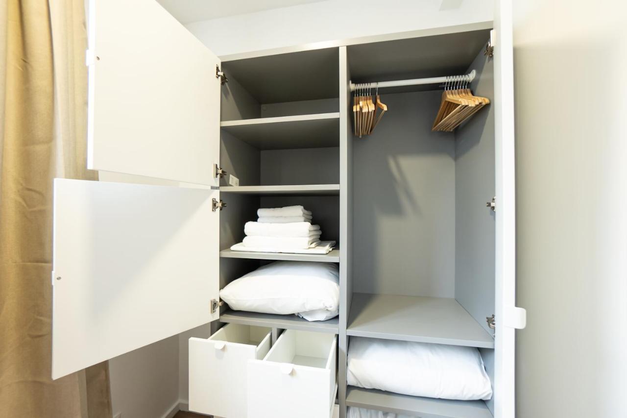 Stylish Apartment With Dedicated Working Space And Super King-Size Bed Located Between City Centre And Donau River ウィーン エクステリア 写真